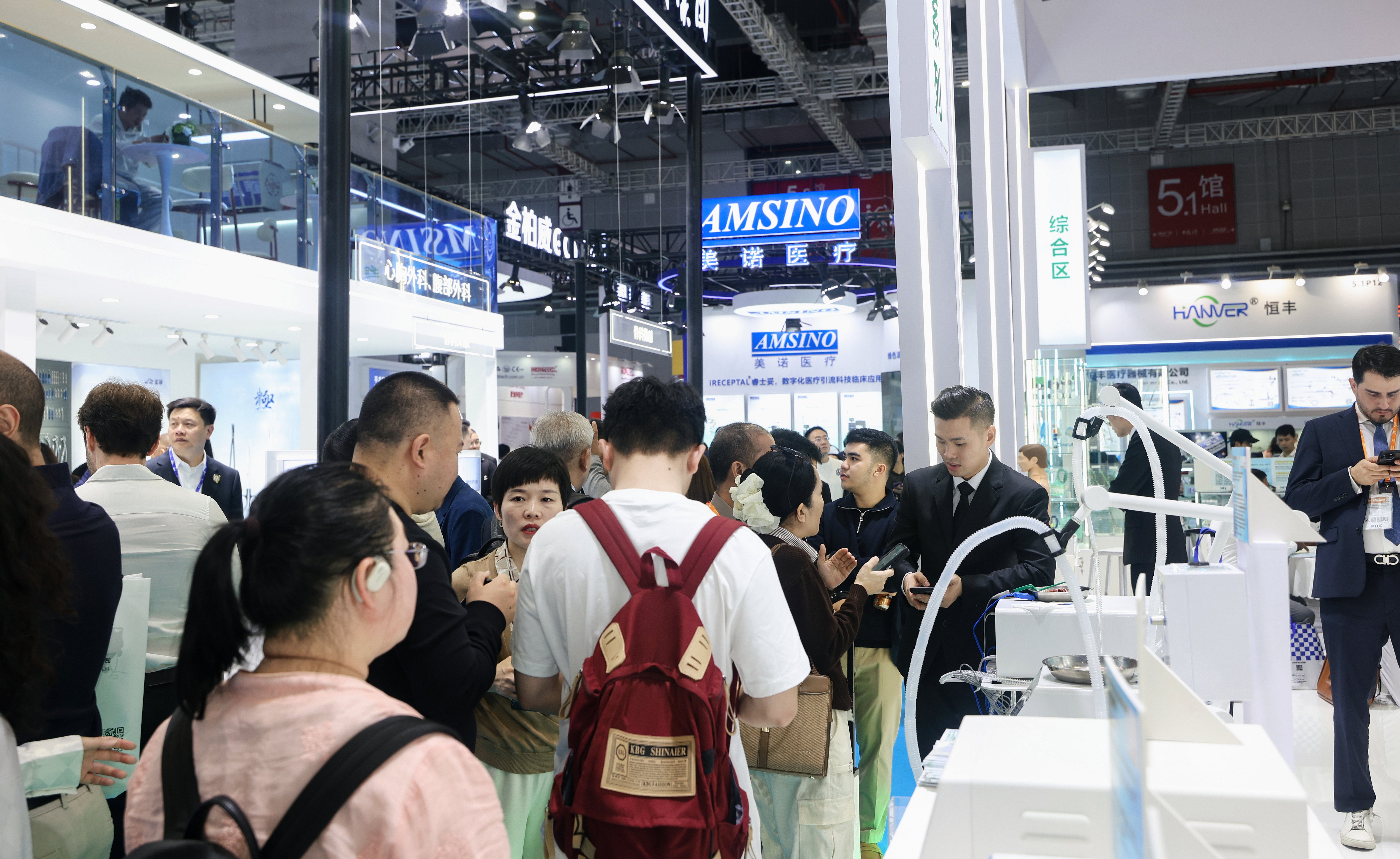 5-25110G35G0313.jpg 5-25110G35G0313.jpg