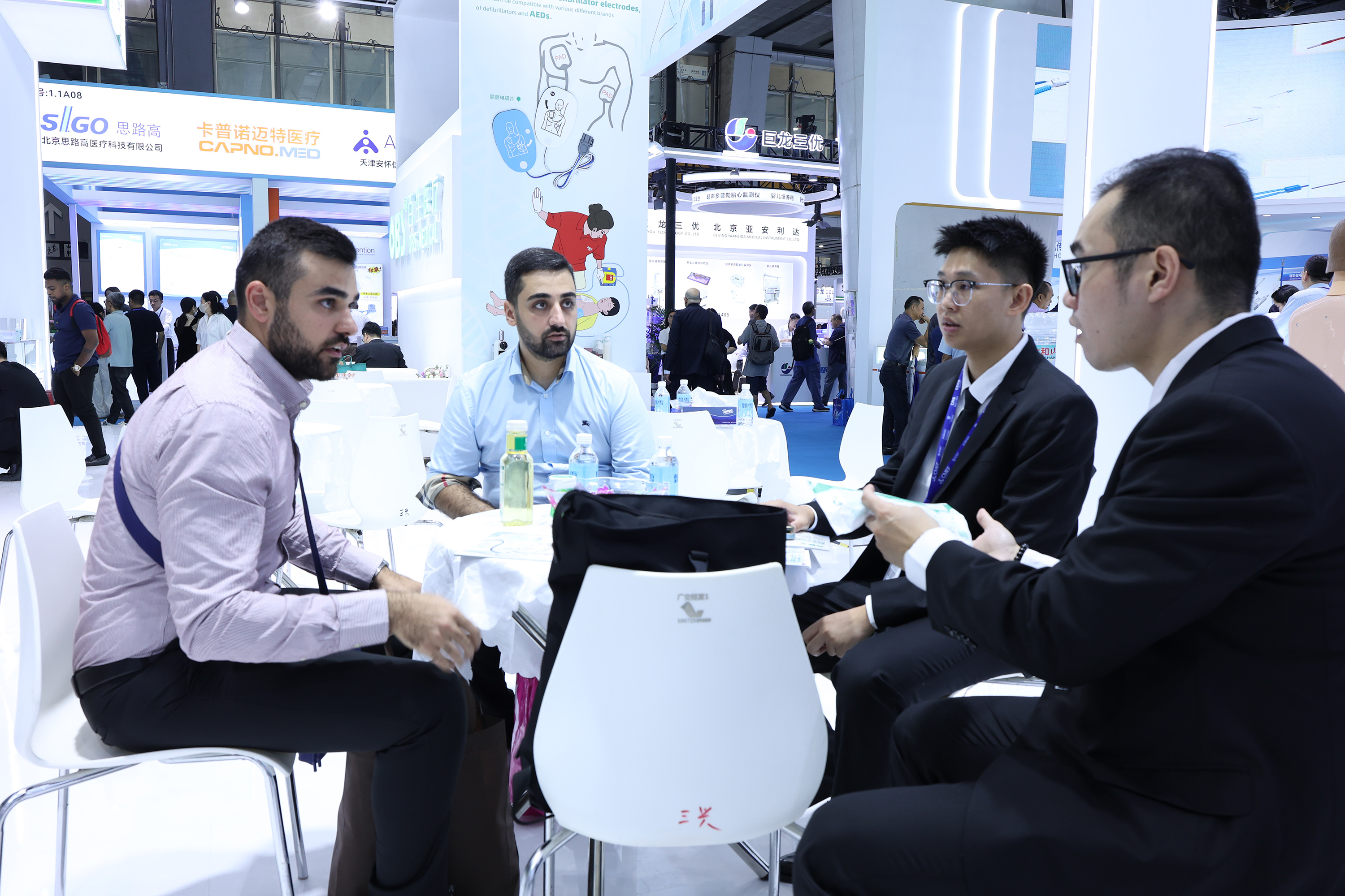 5-251114150S5949.jpg 5-251114150S5949.jpg